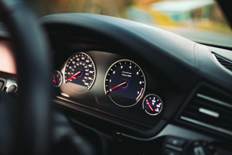Signs Of A Bad Instrument Cluster: Why It Stopped Working